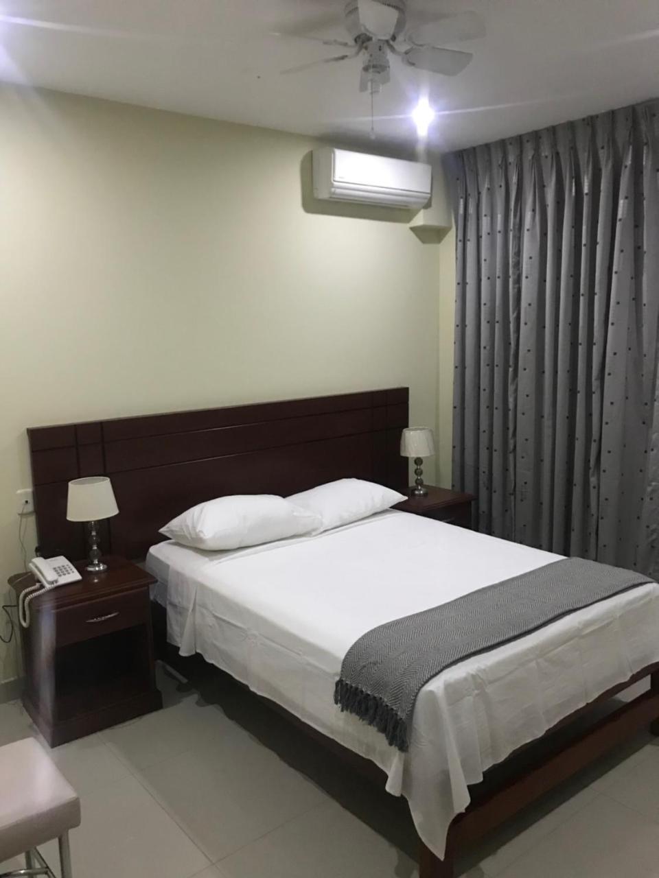 LC Hoteles Piura Extérieur photo